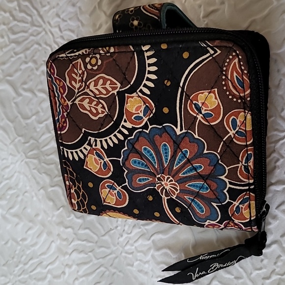 Vera Bradley KENSINGTON RETIRED Wallet - Pasley Black, Brown, Blue Yellow - Picture 6 of 11